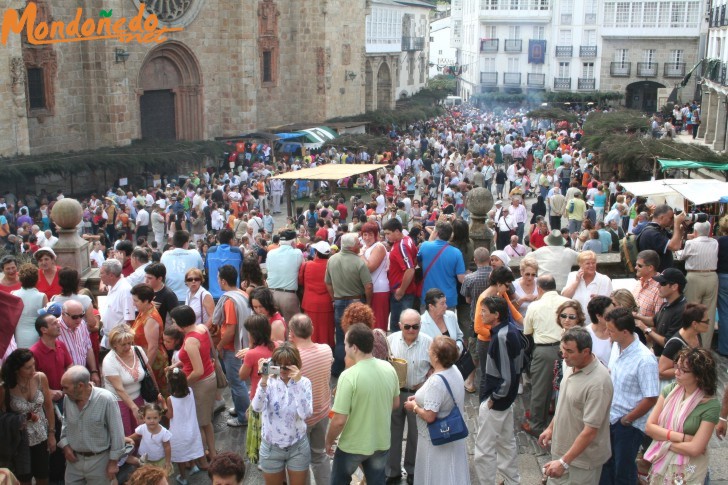 Mercado Medieval 2006
La plaza llena de gente
