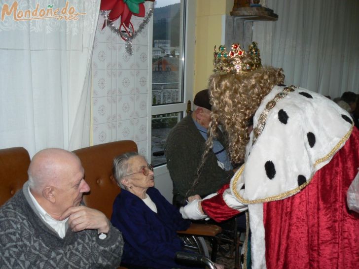 Cabalgata de Reyes
Visita al Asilo
