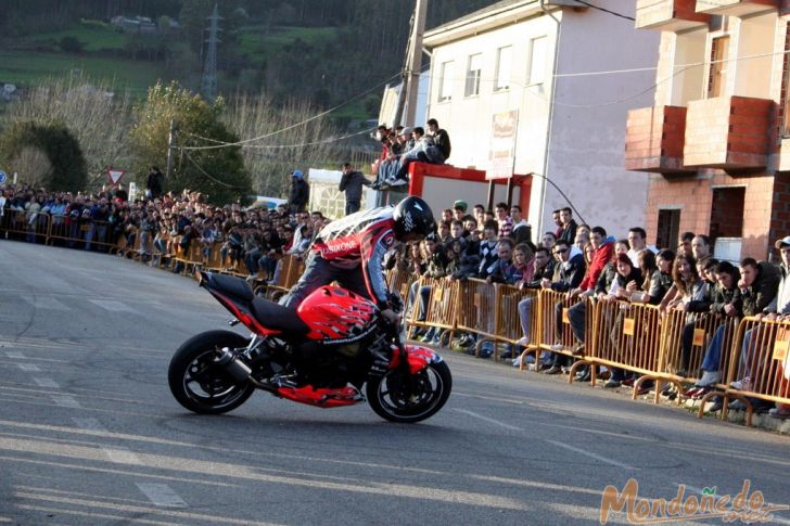 Concentración de motos
Espectáculo de Humberto Ribeiro
