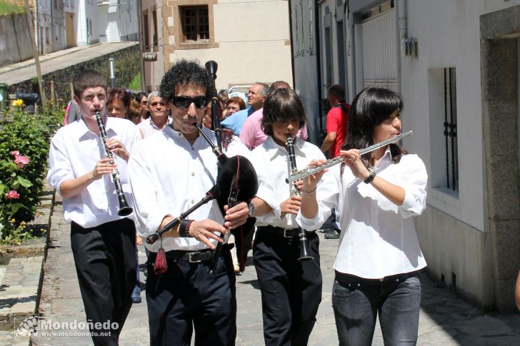 Día del Santiago
Música de "Aires do Padornelo"
