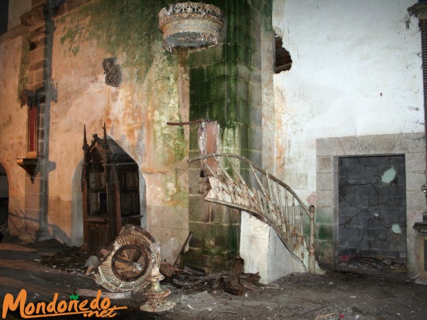 Convento de Alcántara
Interior en estado ruinoso.
