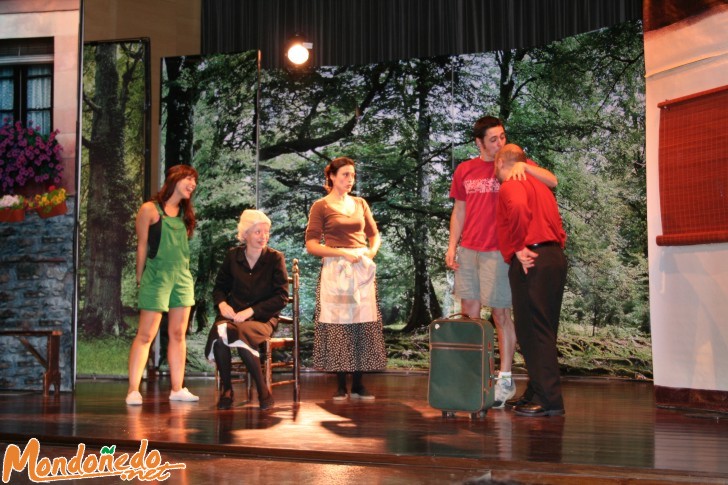 As San Lucas 2006
Representación de una obra de teatro
