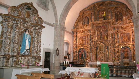 Interior del templo